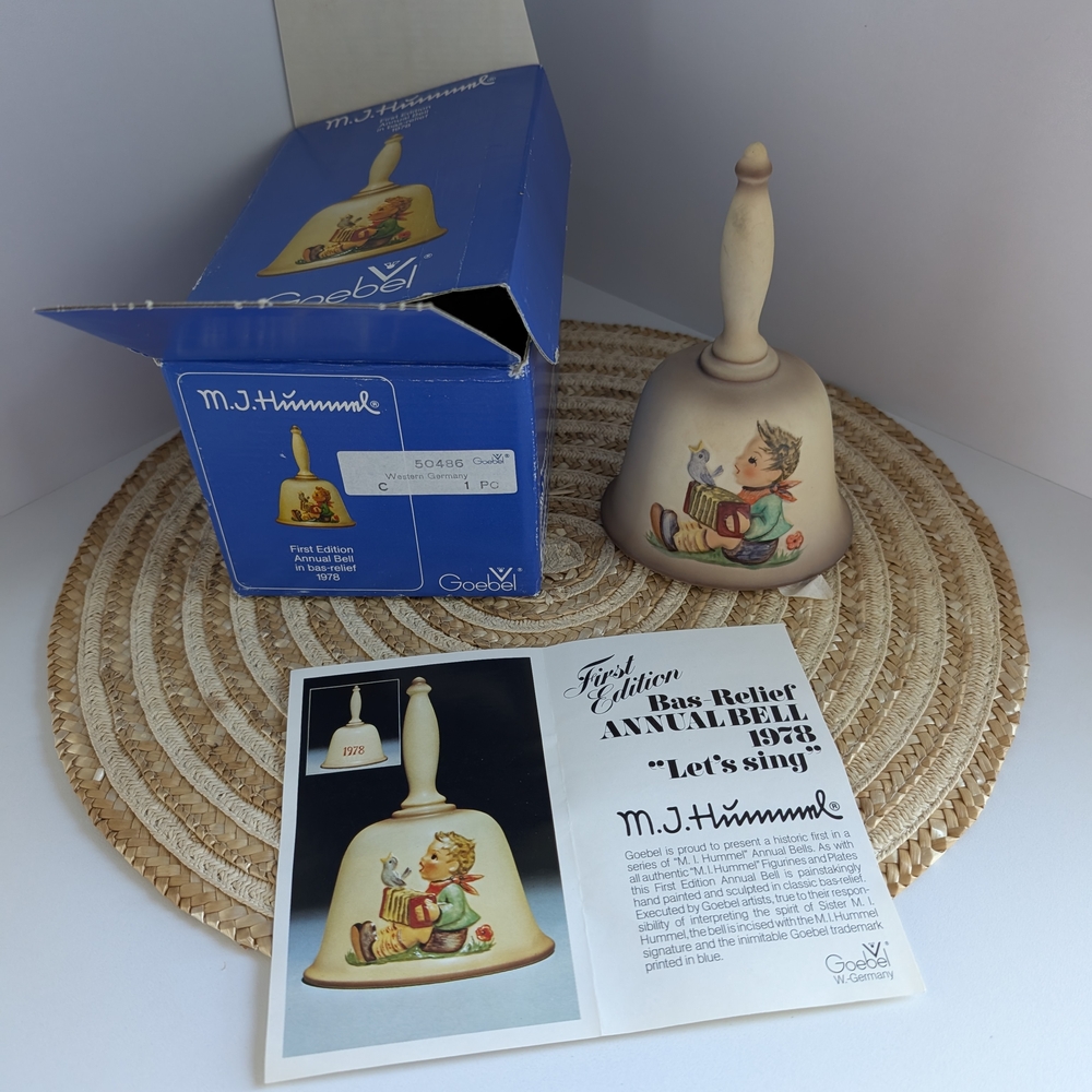 M. I. Hummel First Edition 1978 Annual Bell Ceramic Vintage Collectible